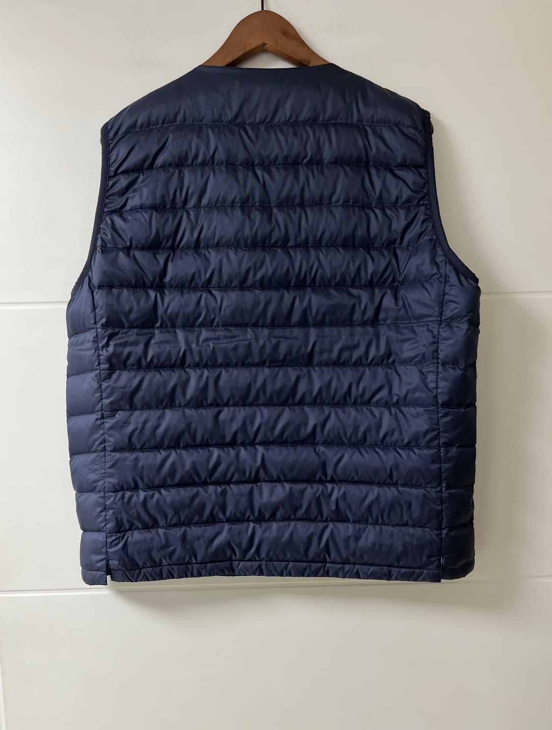 유니클로 경량 패딩 조끼 상품이미지2