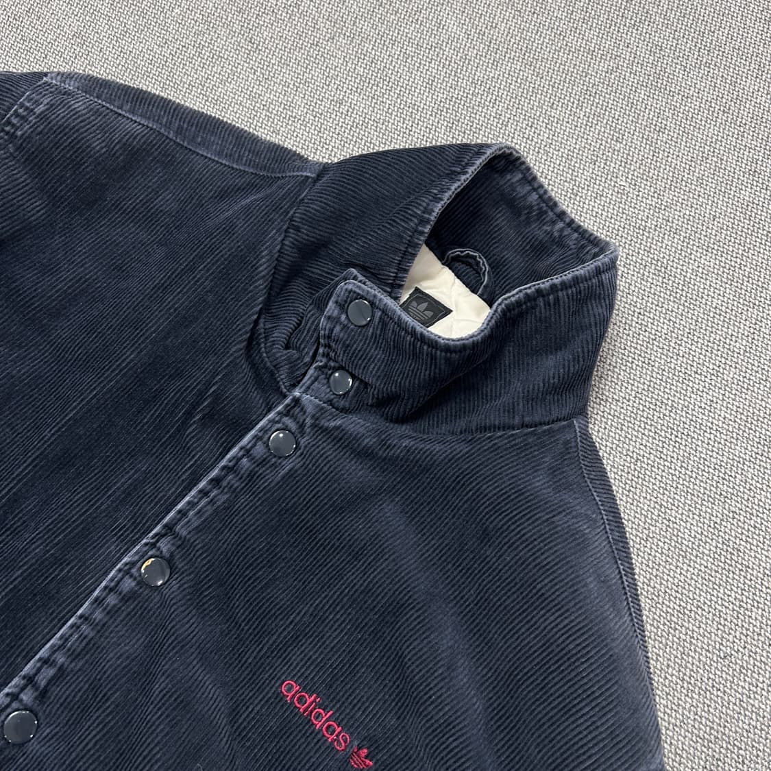 아디다스 올드스쿨 누빔 코듀로이 자켓(105) 상품이미지7