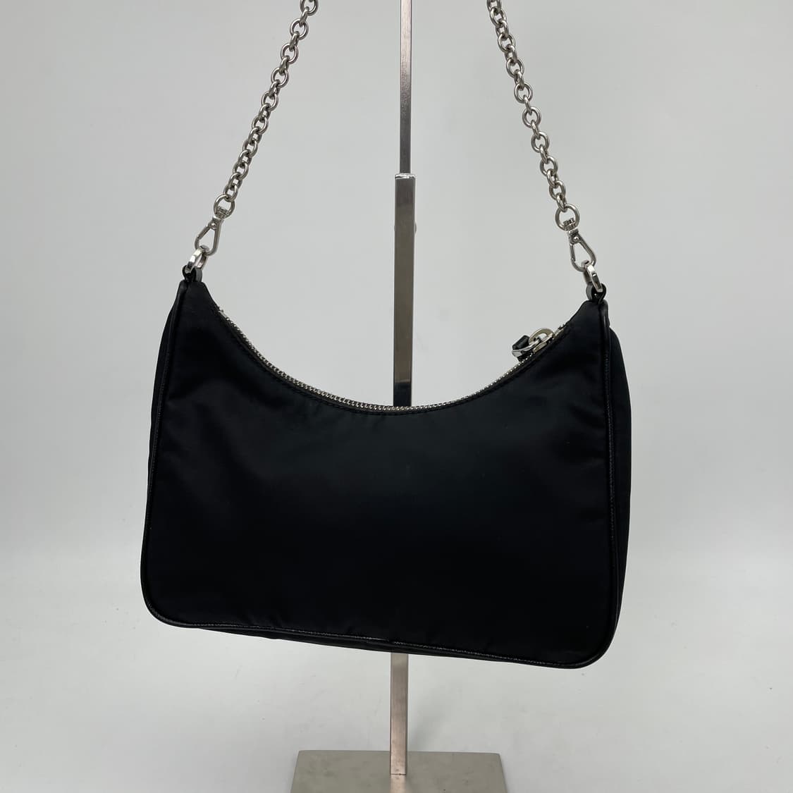 프라다 리에디션 2005 테수토 체인 숄더백 상품이미지2