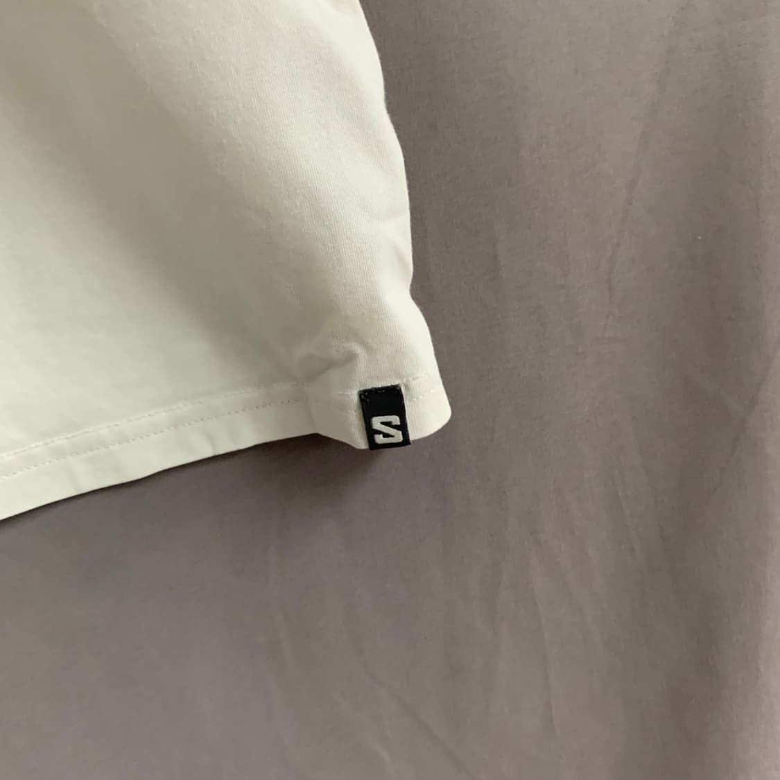 L 살로몬 링크 로고 프린팅 반팔티 상품이미지5