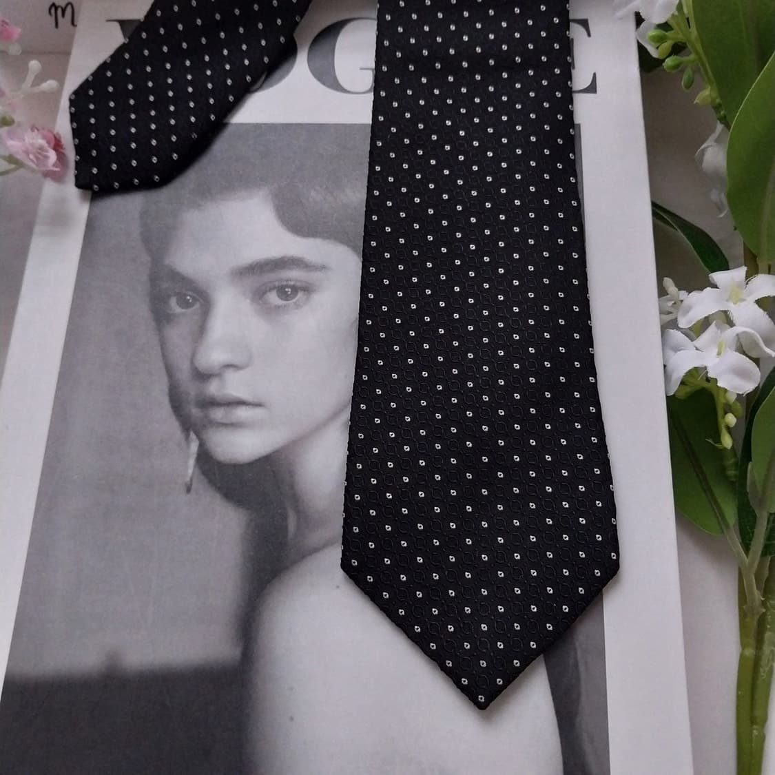 제냐 실크 블랙 마이크로 도트 넥타이 6.2cm A+등급 K1622
 상품이미지4