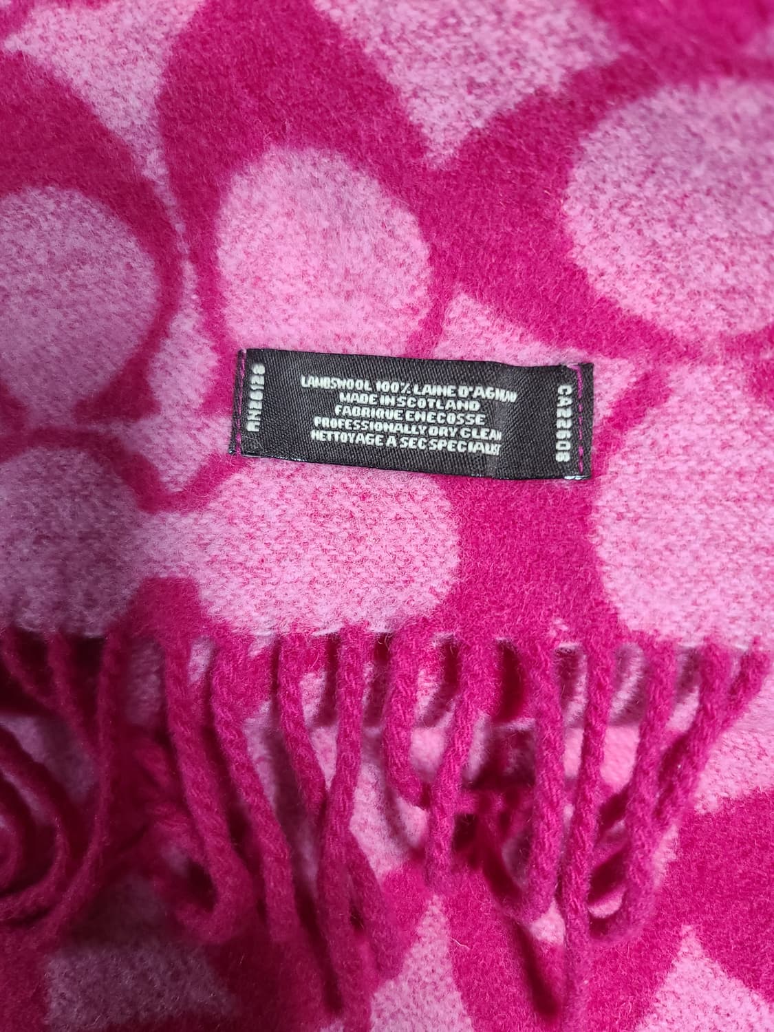 코치 시그니처 패턴 램스울 머플러 상품이미지5