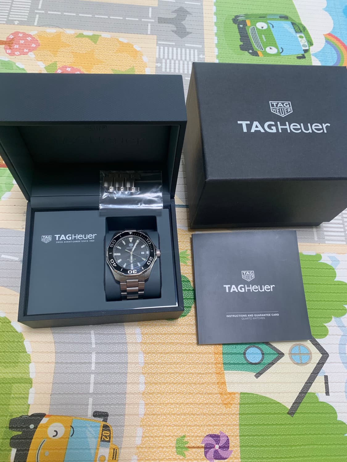 태그호이어 아쿠아레이서 43mm 쿼츠 시계 상품이미지1