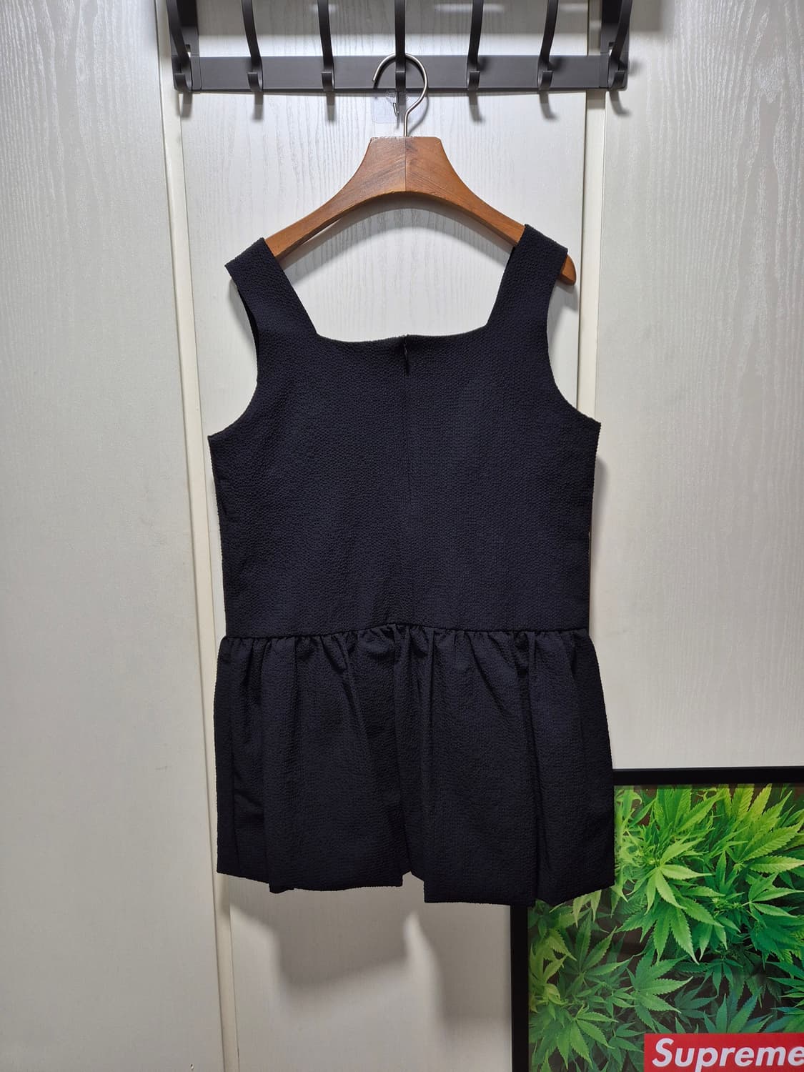 (세일)(새상품)nonmute 다크네이비 민소매 시어서커탑블라우스 상품이미지9