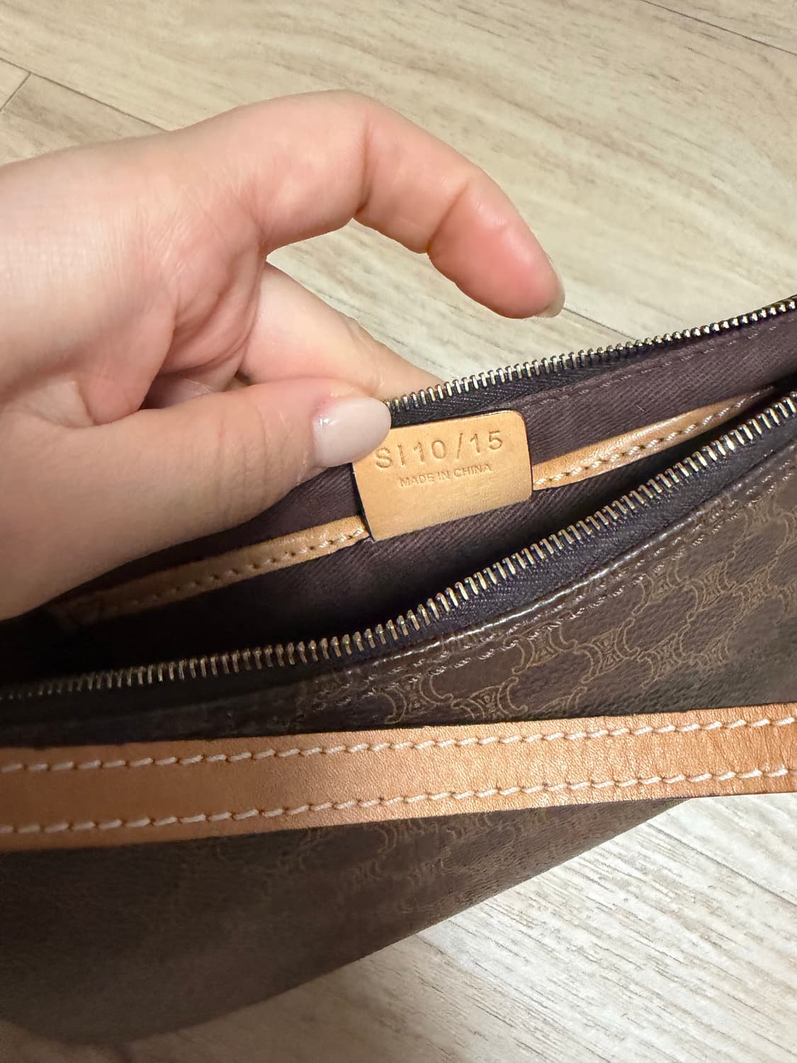 셀린느 마카담 빈티지 숄더백 상품이미지8