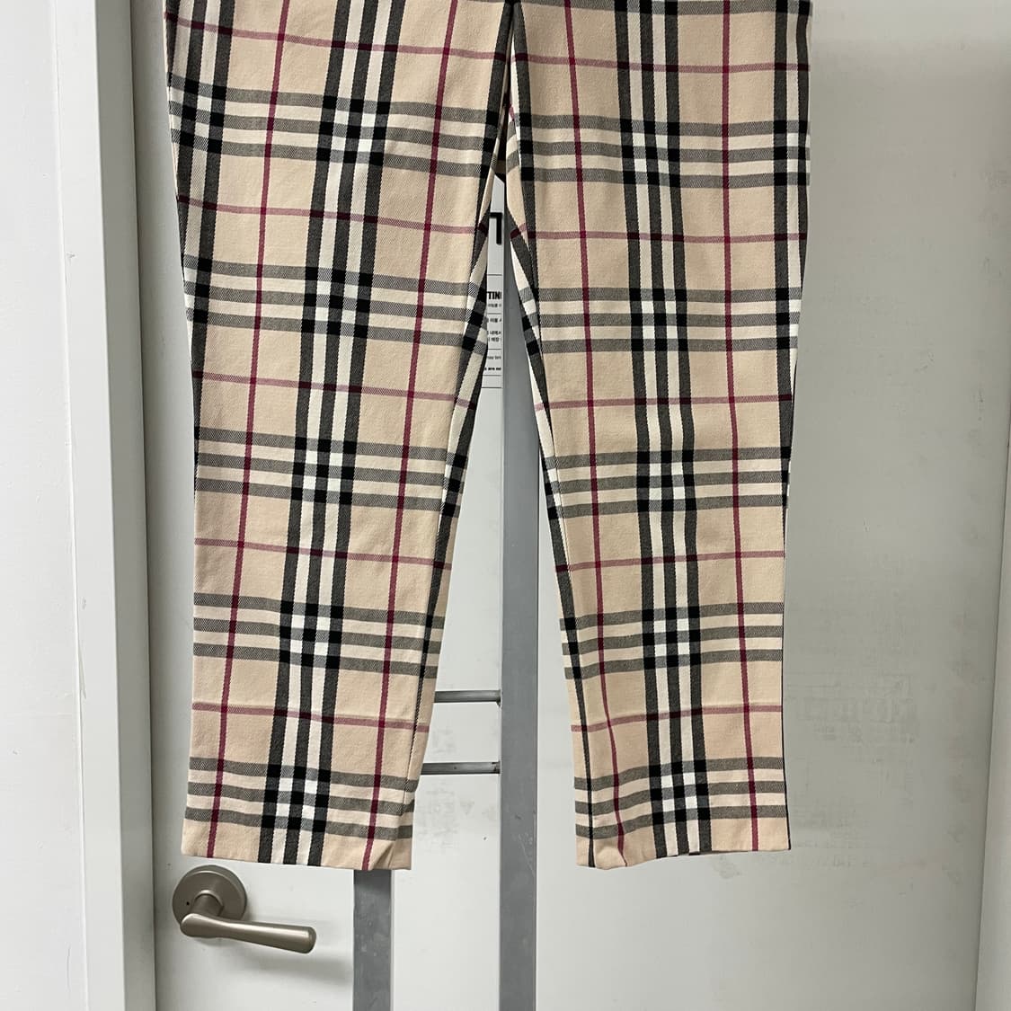 버버리 노바 베이지 팬츠 38(W) 상품이미지3