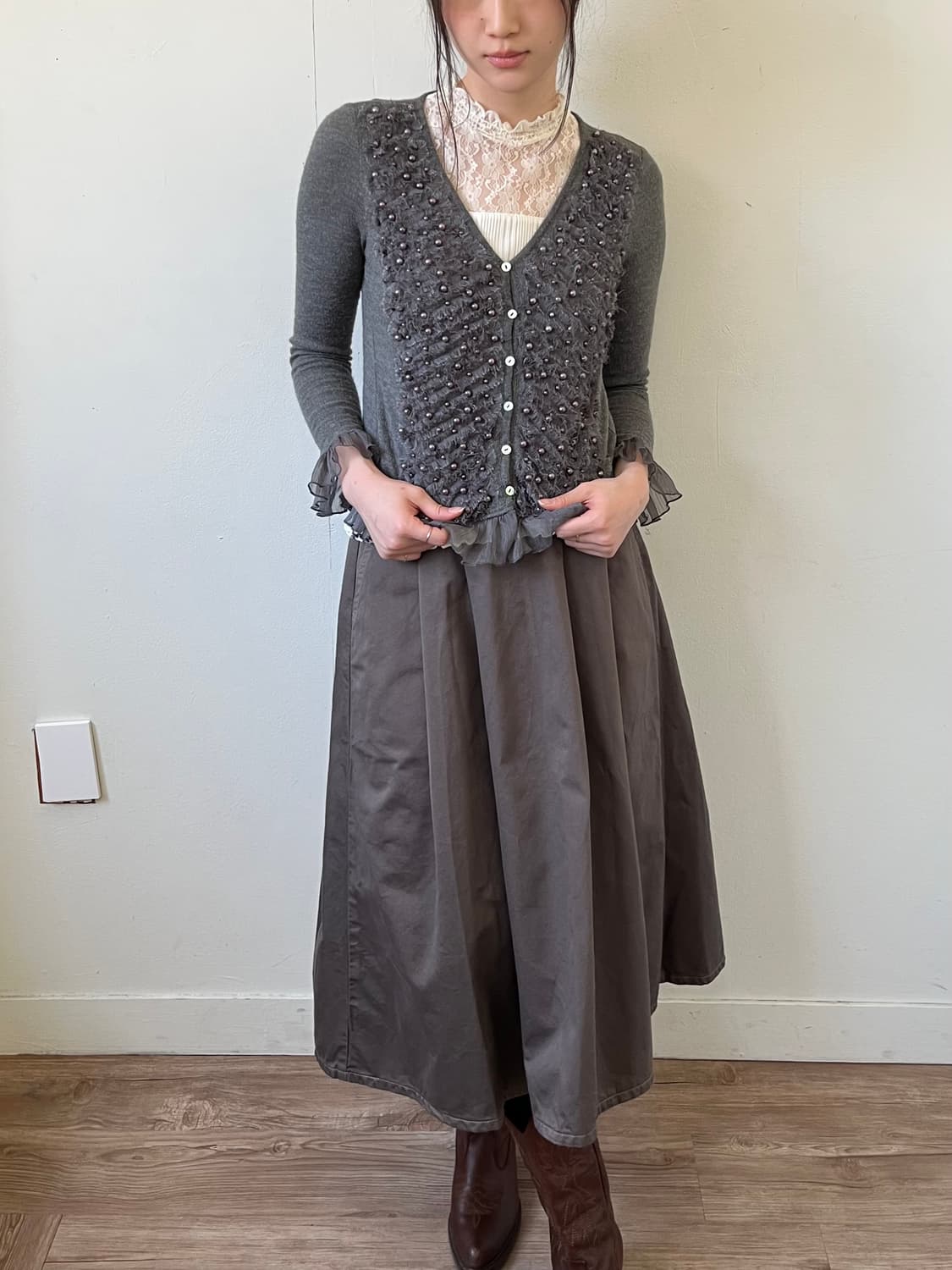 BIZZ 진주 셔링 가디건 상품이미지8