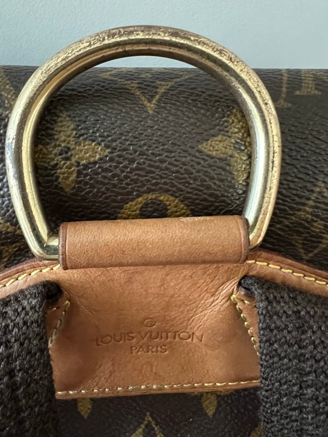 루이비통 몽수리 백팩 상품이미지3