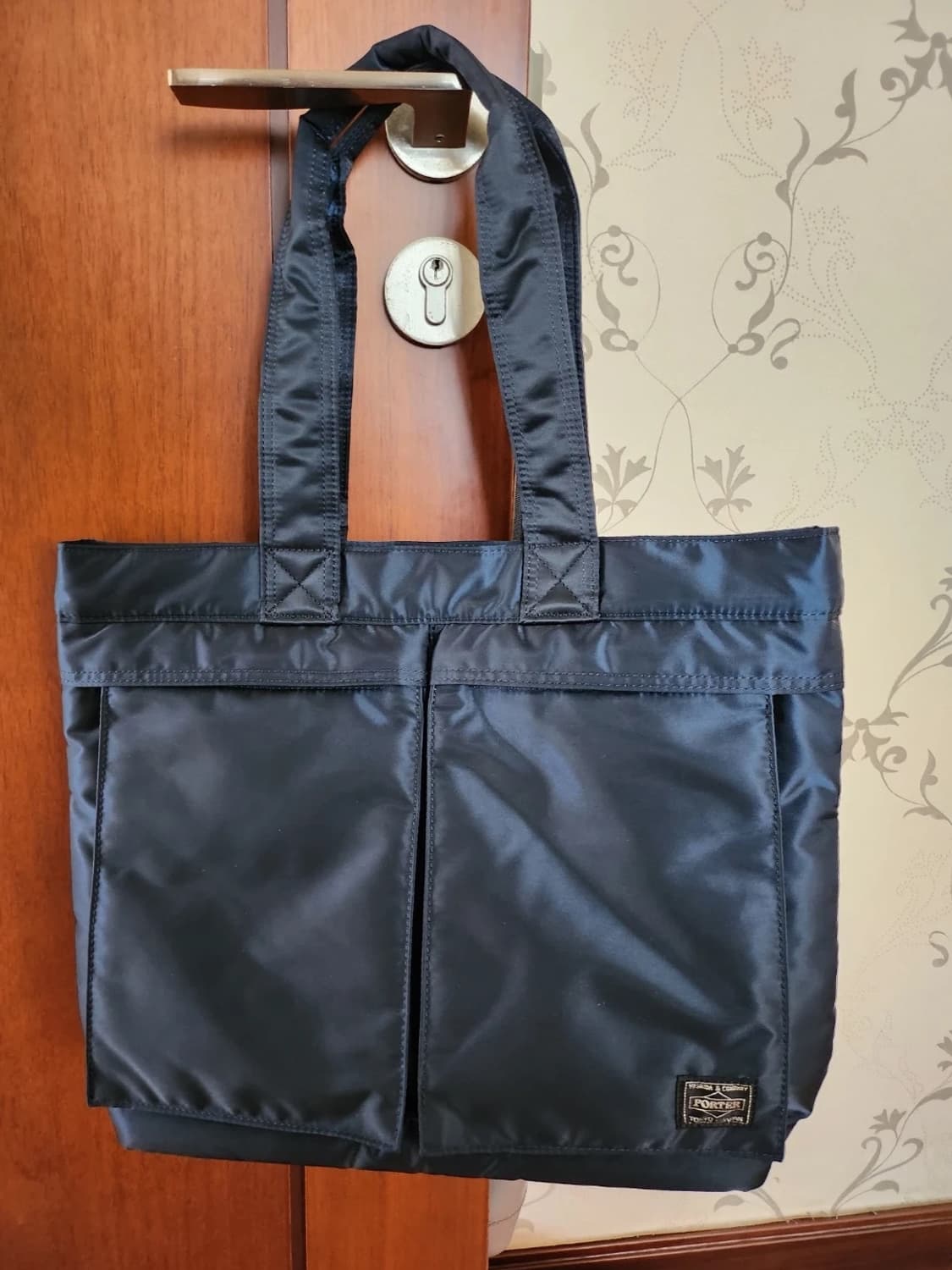 포터 탱커 토트백 아이언 블루 상품이미지1
