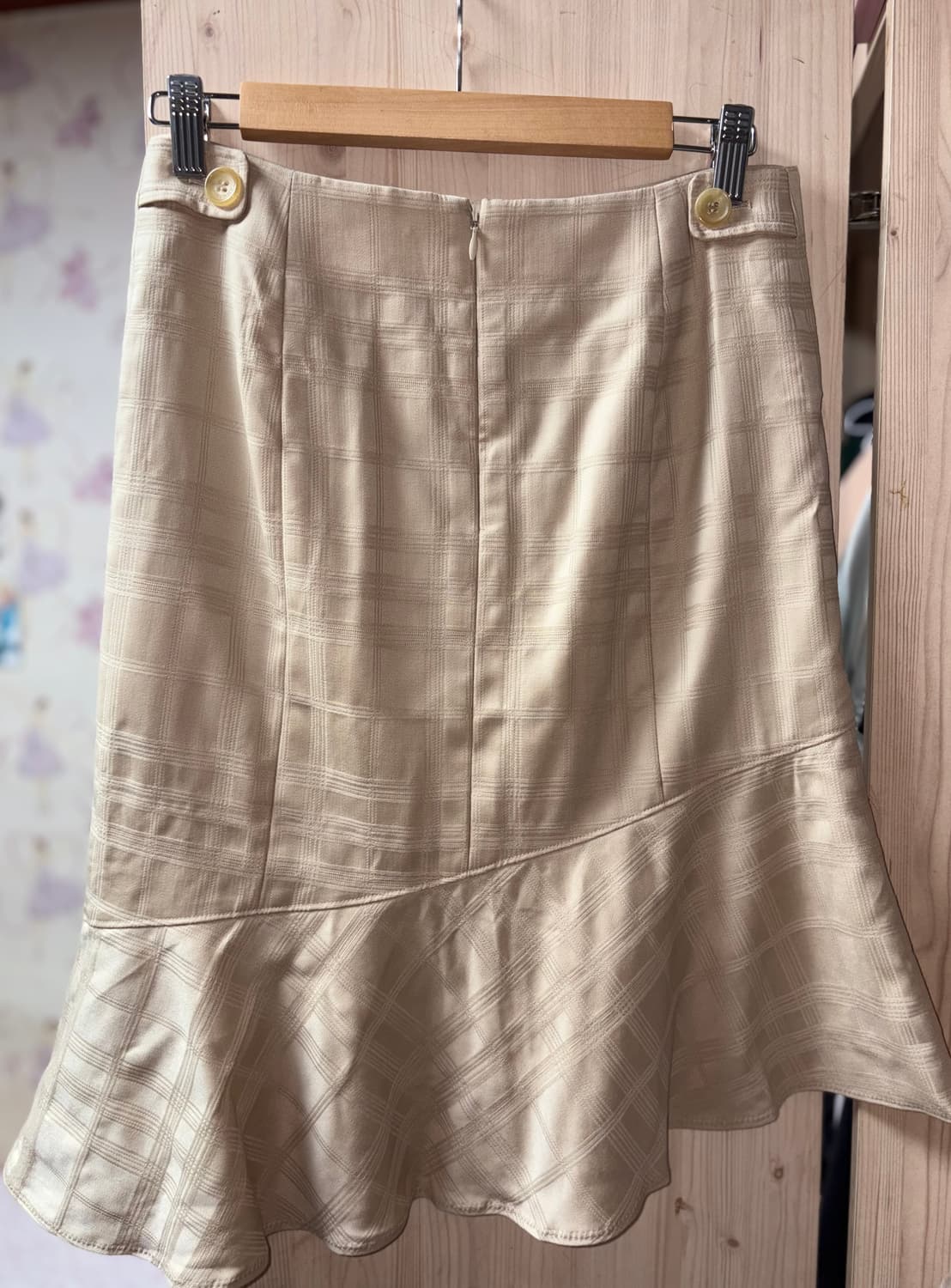 버버리 런던 체크 베이지 머메이드 미디 스커트 치마 BURBERRY 상품이미지2