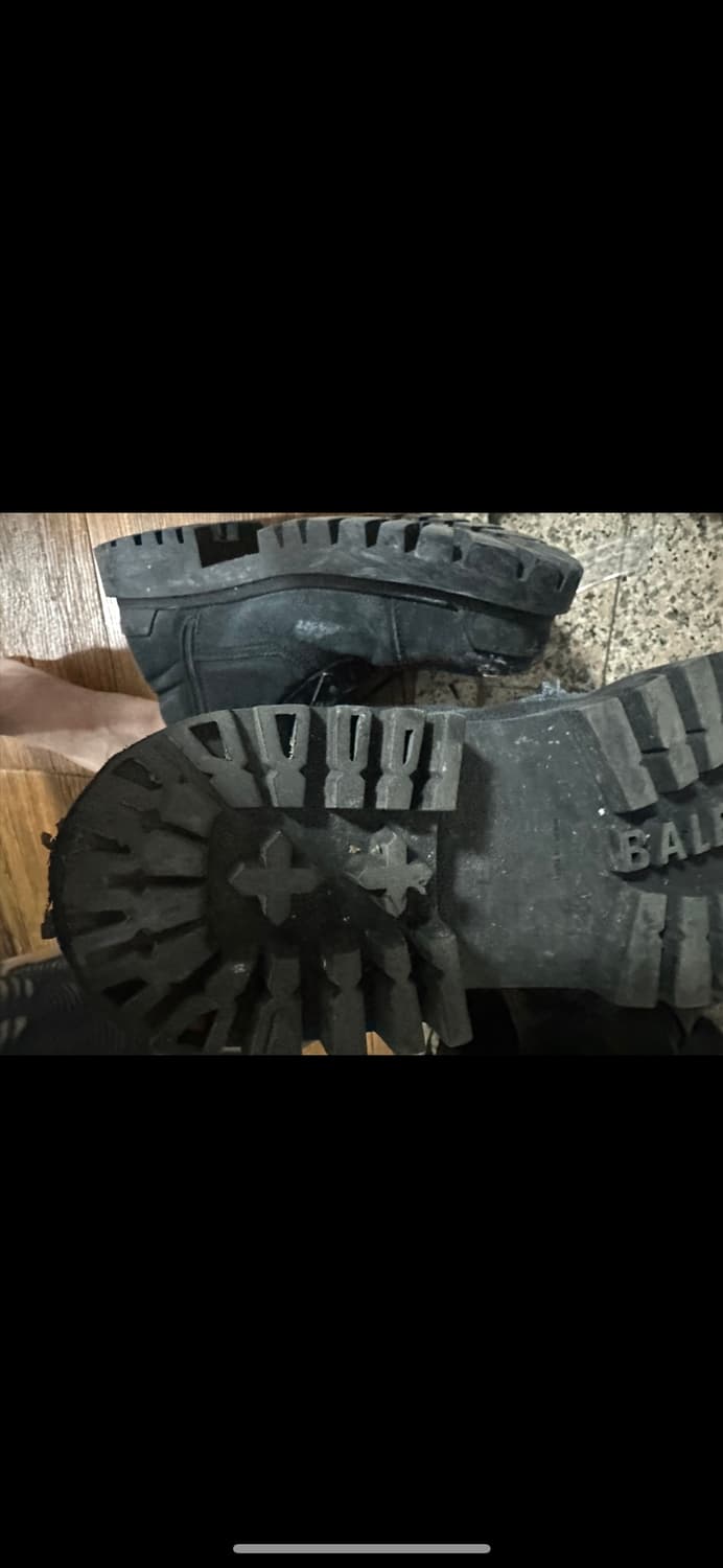 발렌시아가 스트라이크 부츠 45 상품이미지4