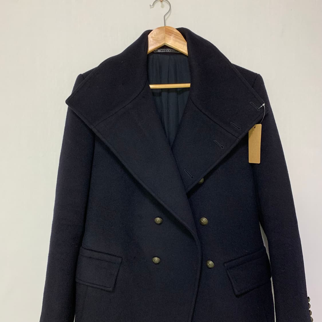한섬 타임 빈티지 블랙 하이넥 금장 더블 버튼 코트 105 상품이미지9
