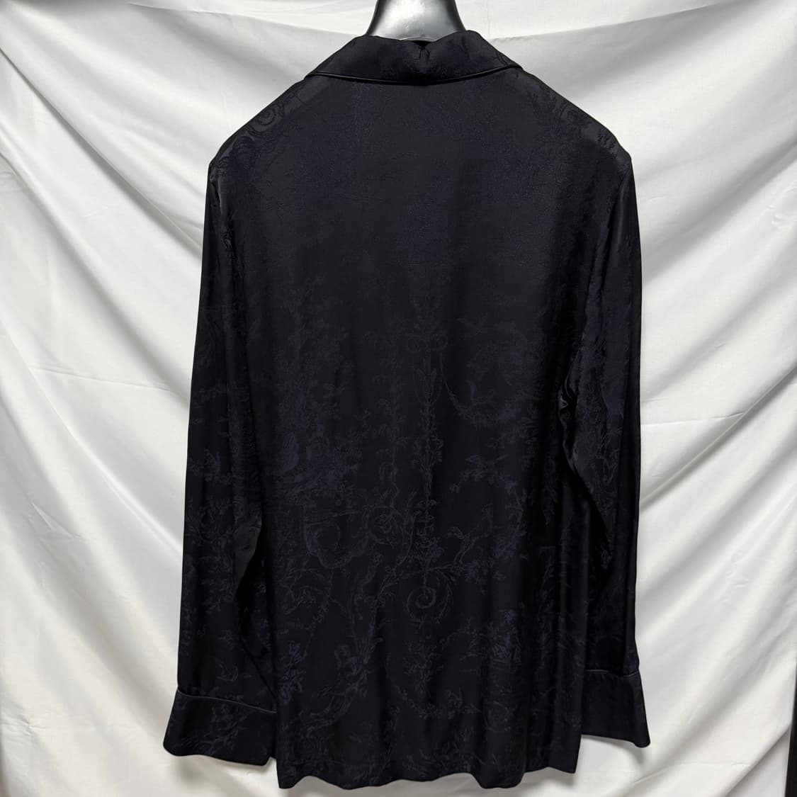 [S+급/48] 디올 플라워 실크 셔츠 셋업 상품이미지4