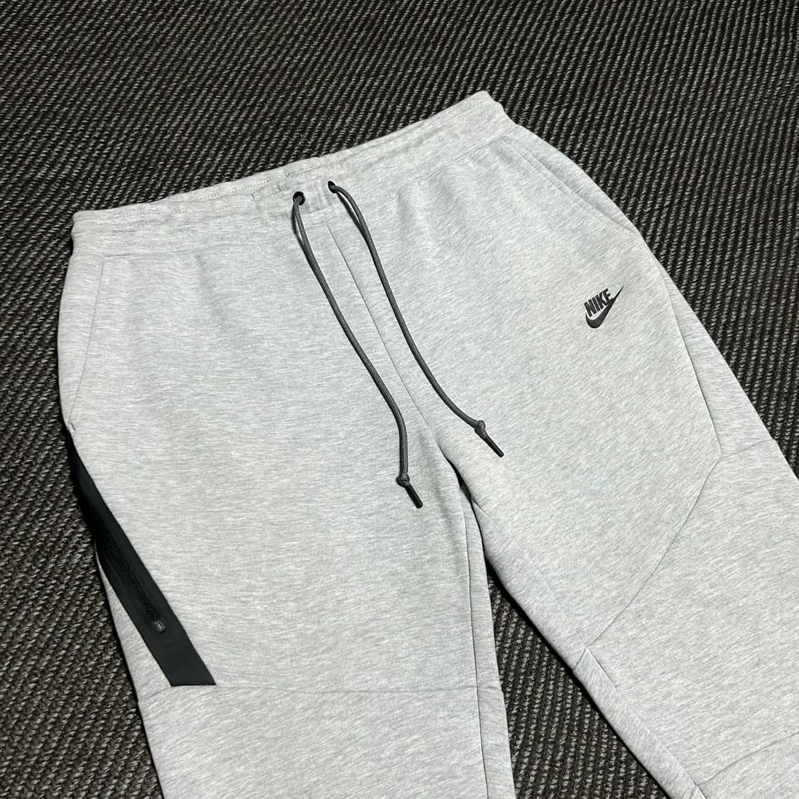 [XL] Nike 나이키 테크팩 그레이 조거팬츠 상품이미지2