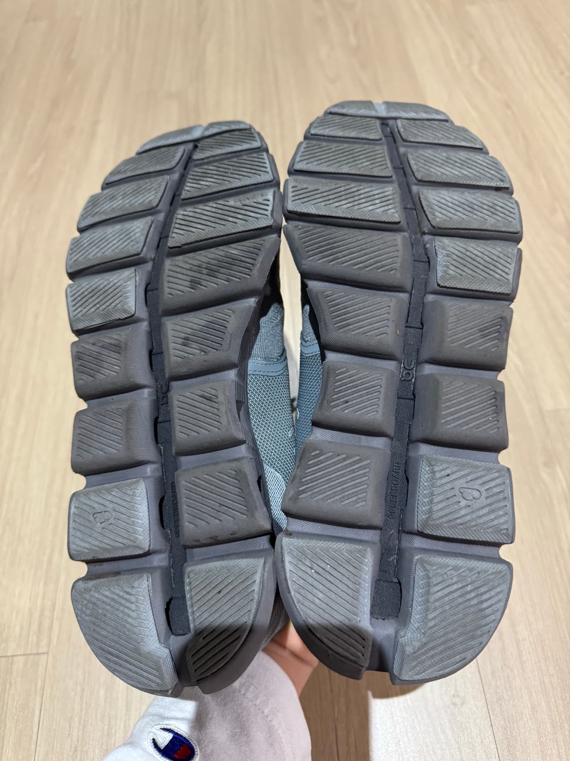 온러닝 클라우드 x 3 미스트 락 275 상품이미지2