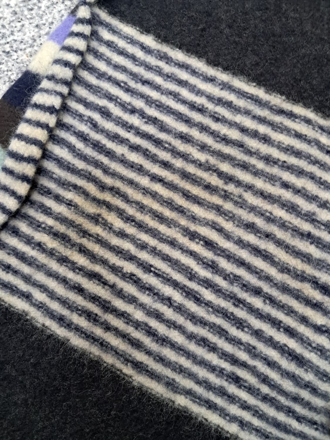 폴스미스 울 앙고라 머플러 상품이미지4