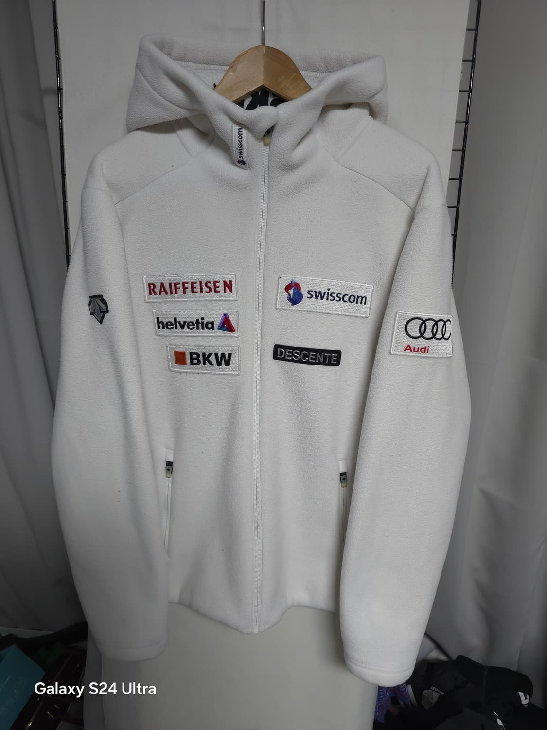 데상트 스위스 스폰서 후리스 110 ✨️정품✨️
 상품이미지1