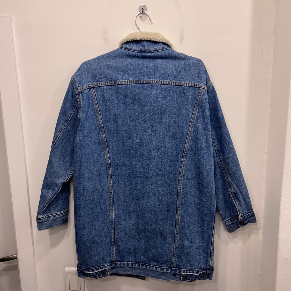 리바이스 빈티지 퀄리티 클로징 뽀글이 롱 데님자켓 상품이미지5