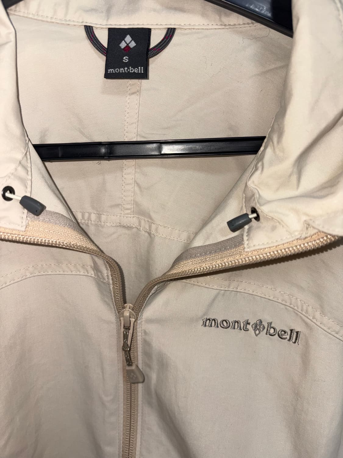 착용샷O) 일본 몽벨 바람막이 s 새상품 상품이미지7