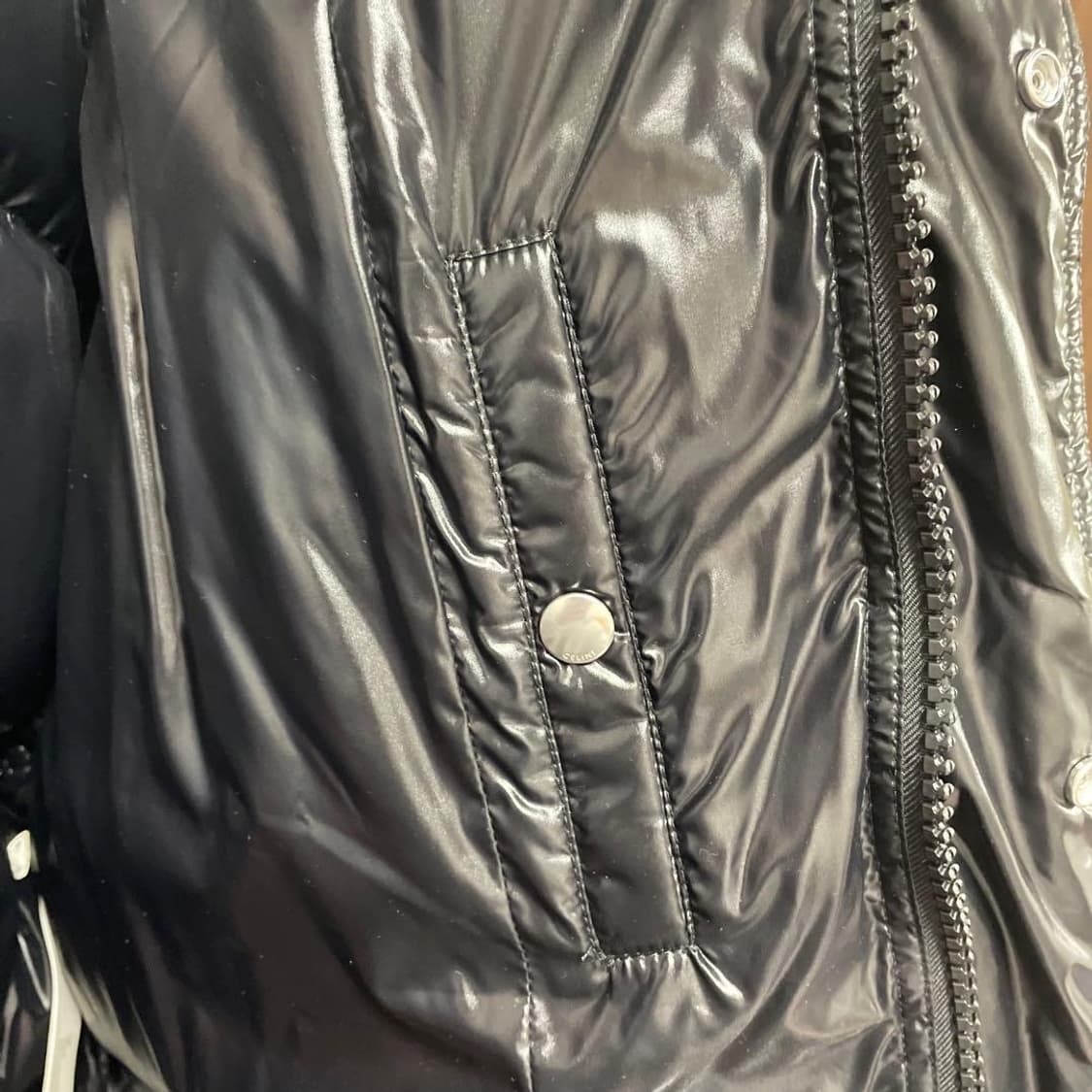 [NCT 착용] 셀린느 21AW 백로고 패딩 상품이미지6