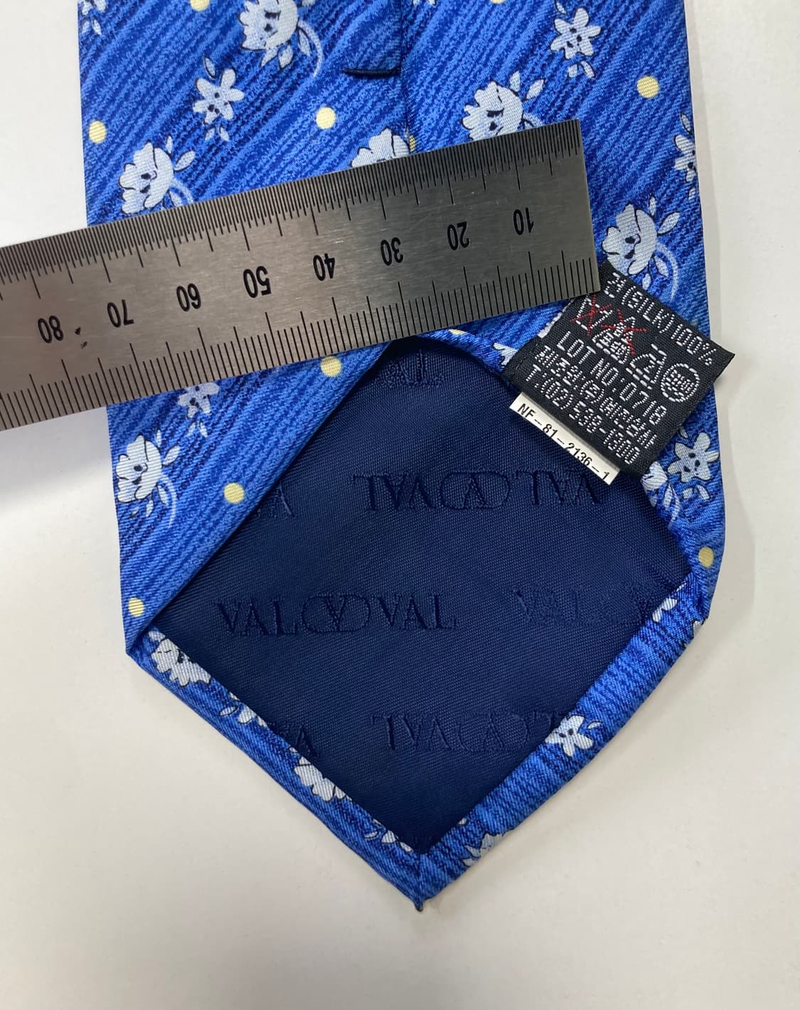 발렌티노 넥타이 상품이미지4