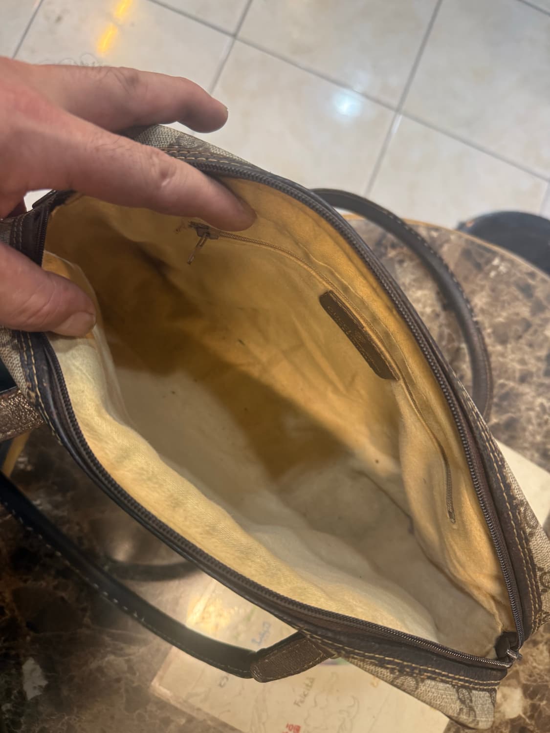 정품 구찌 오디피아 빈티지 숄더백 팝니다 상품이미지6