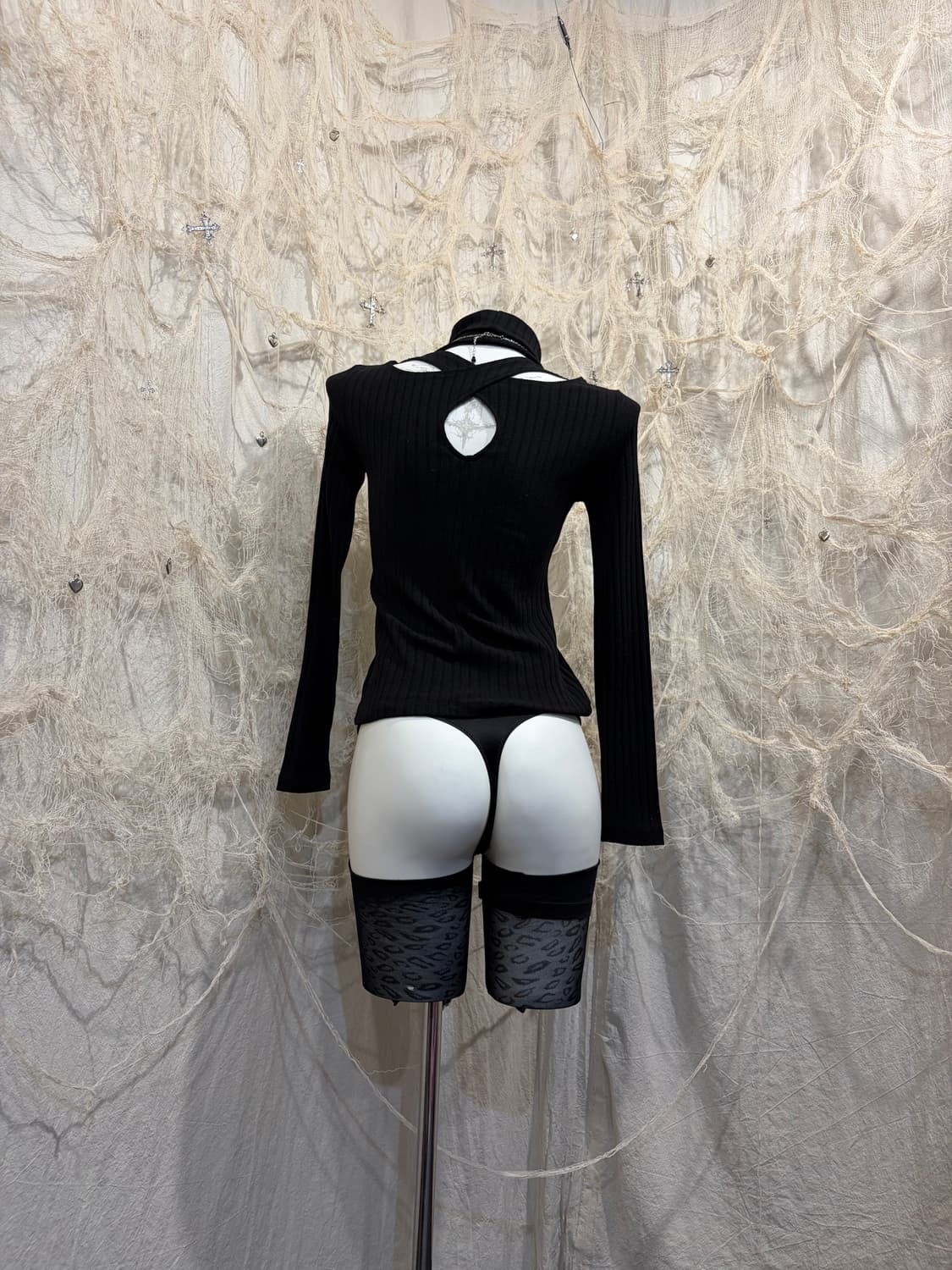 Y2K Glitter cubic back slit turtleneck 상품이미지4