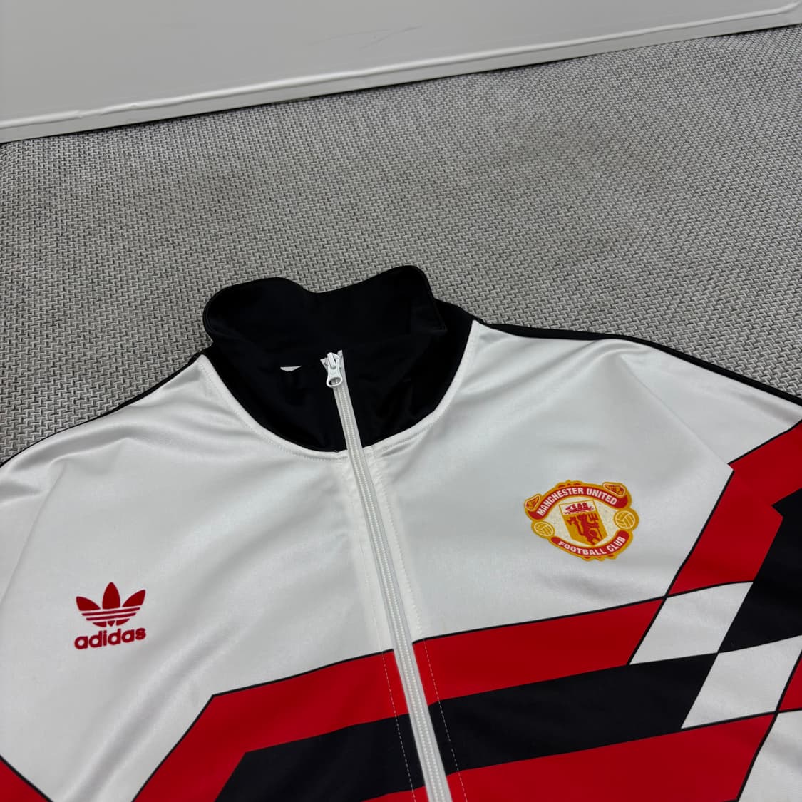 adidas 맨체스터 유나이티드 FC 트랙탑 상품이미지3