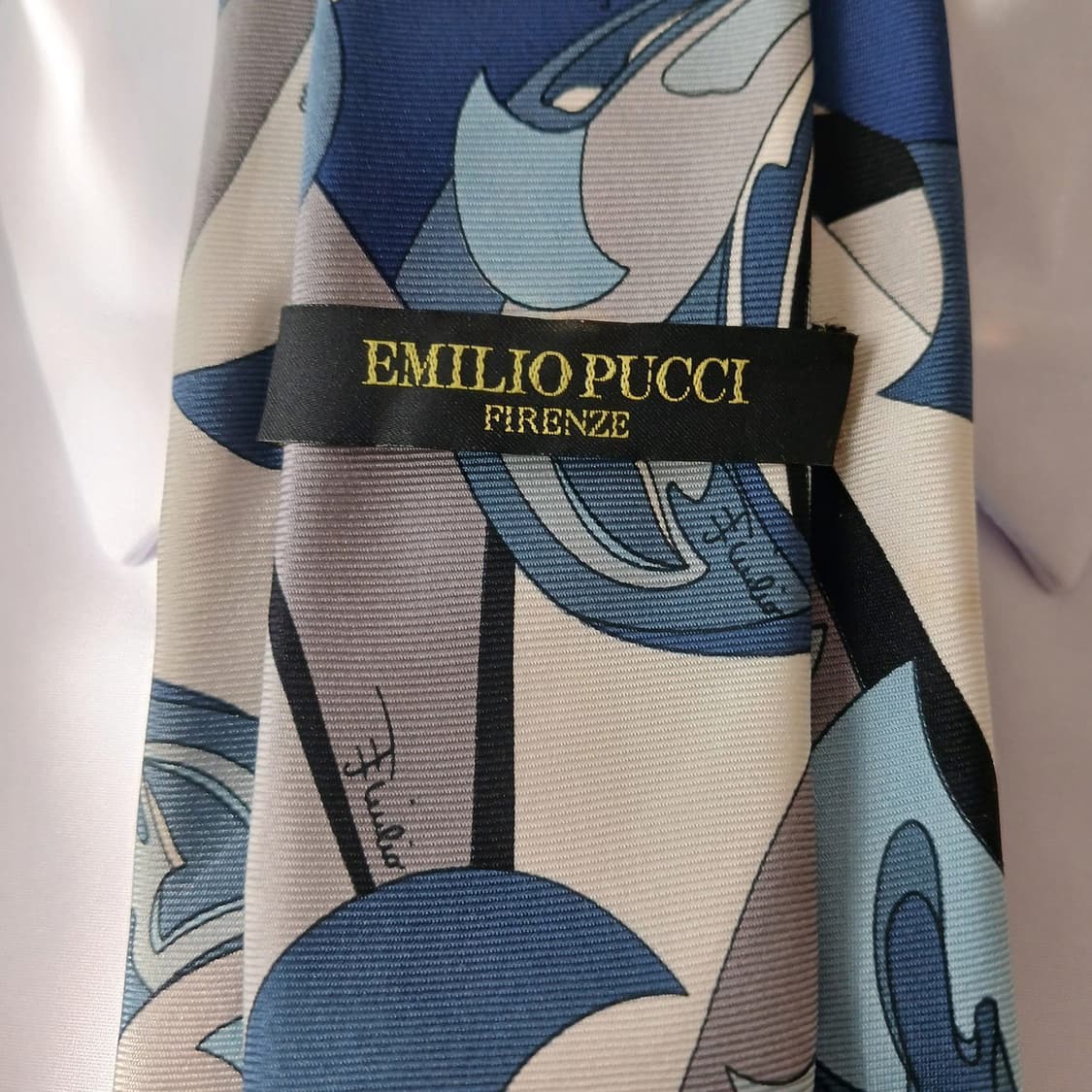 에밀리오 푸치 실크 블루 아트패턴 넥타이 8.6cm A+등급 A19013 상품이미지5