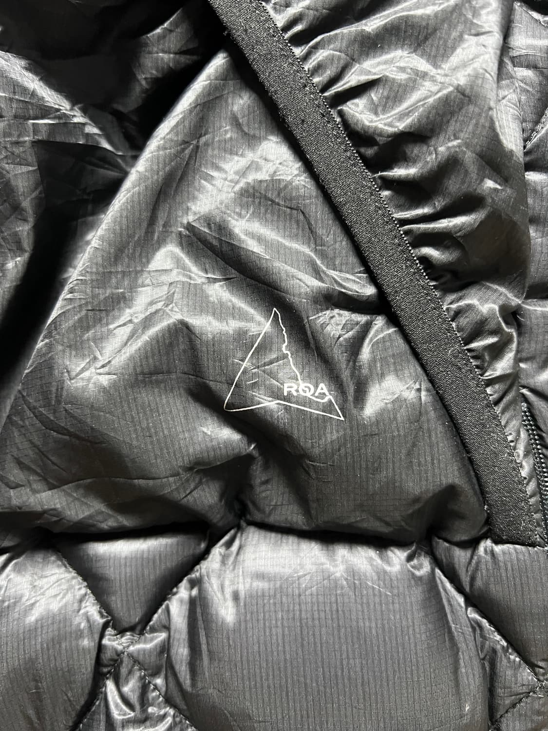 로아 라이트 다운 자켓 블랙 L 상품이미지3