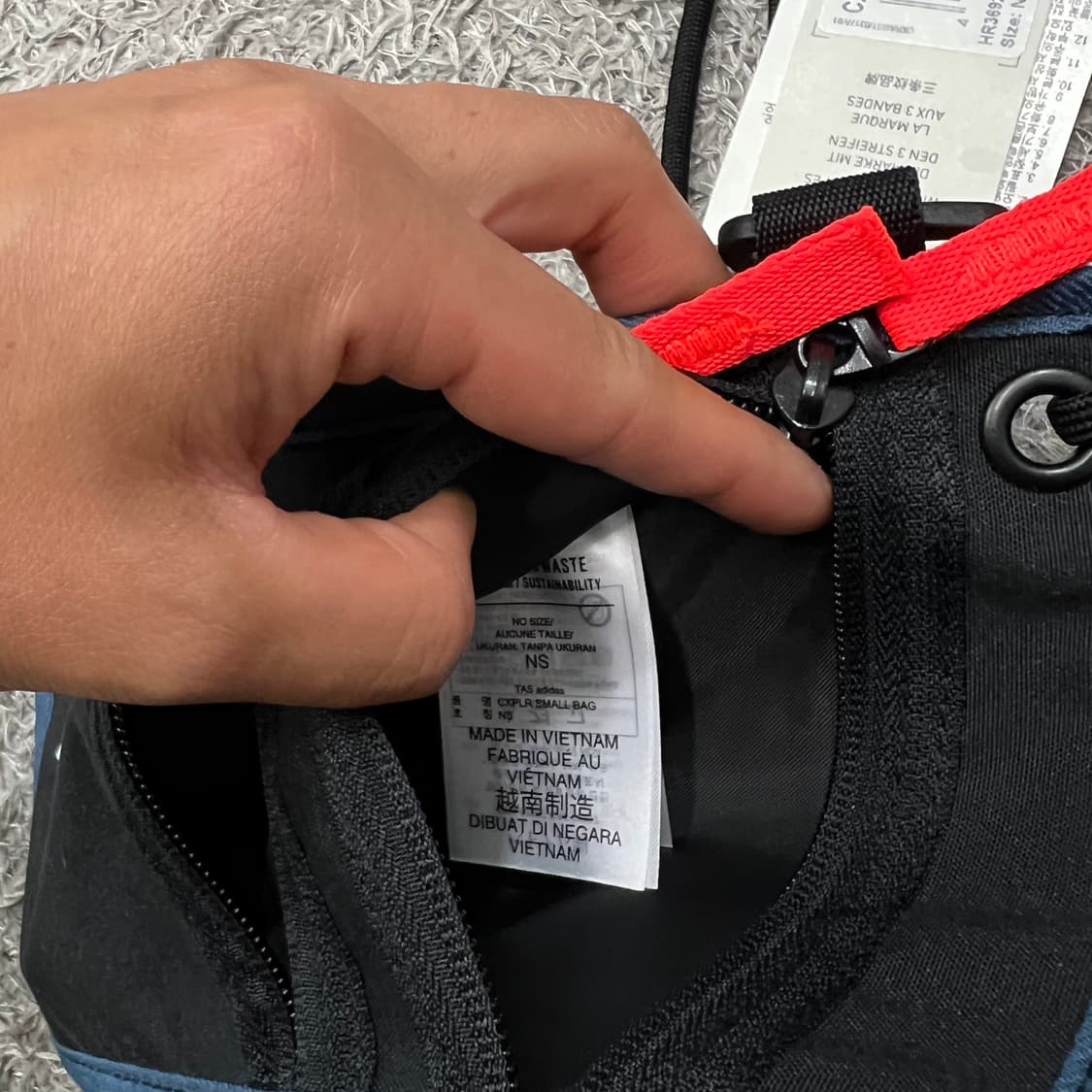 아디다스 크로스 미니백(새상품) 상품이미지4