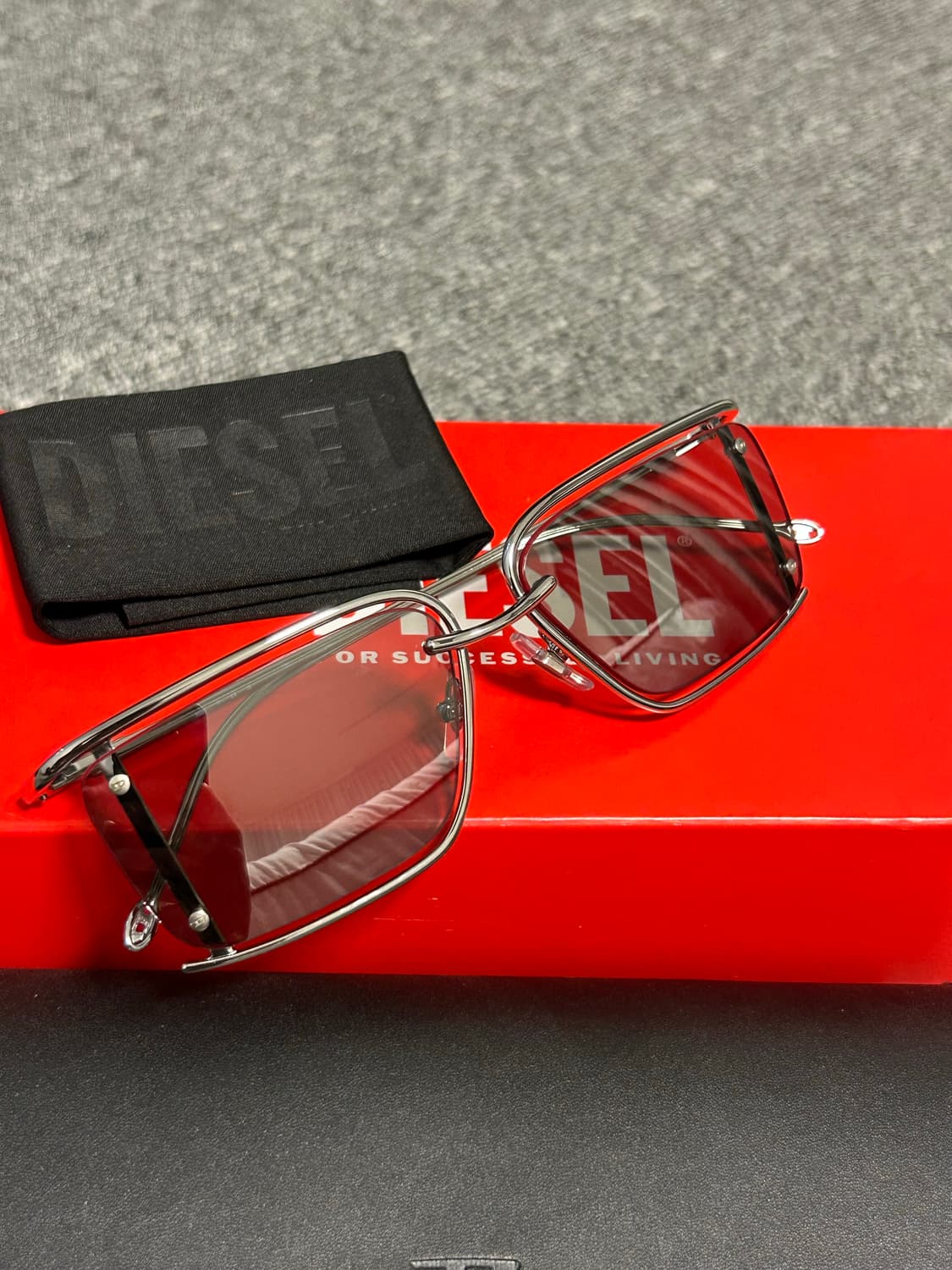 디젤 한정판 선글라스 실버 상품이미지1