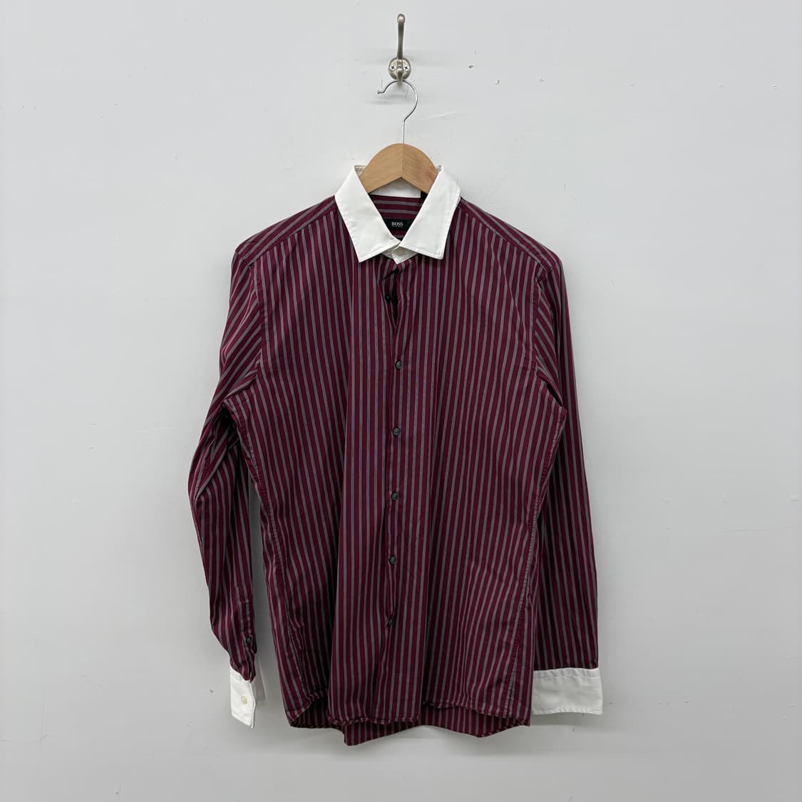 BOSS 버건디 스트라이프 셔츠 남성 M 상품이미지1