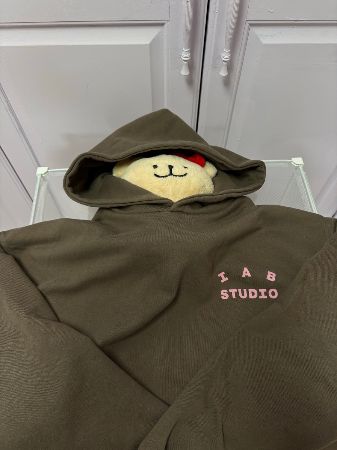 IAB스튜디오 후디 상품이미지1