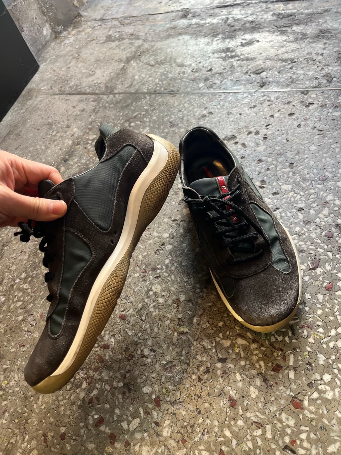 프라다 스웨이드 아메리카컵  상품이미지2