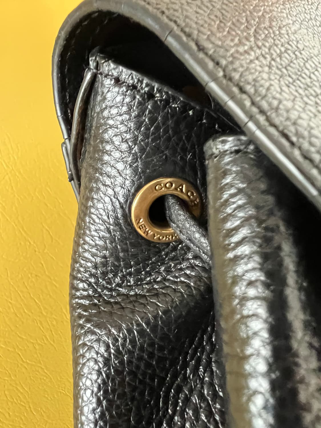 코치 블랙 그레인 레더 백팩 상품이미지4