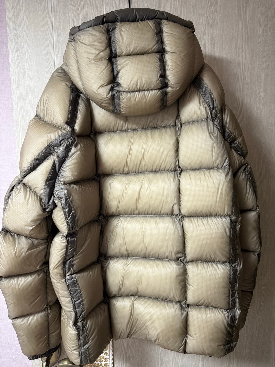 CP컴퍼니 DD쉘 패딩 빈티지카키(2XL) 상품이미지2