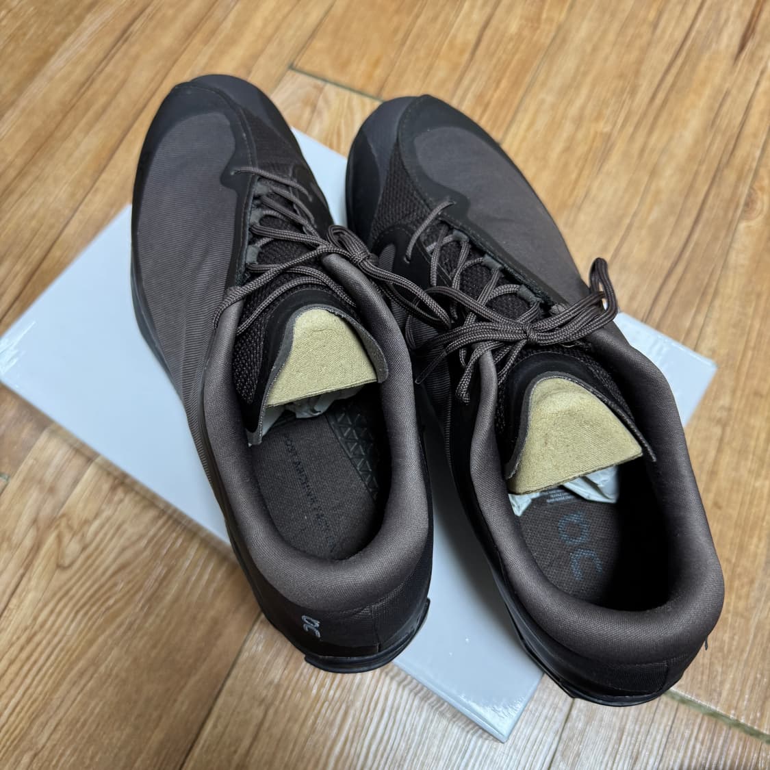 온러닝 파프 온파프 w275 브라운 클라우드벤쳐 상품이미지3