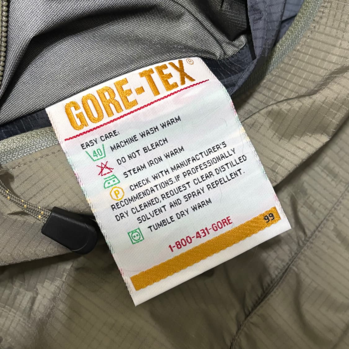 Arc’teryx Theta LT Gore-Tex Jacket 상품이미지8