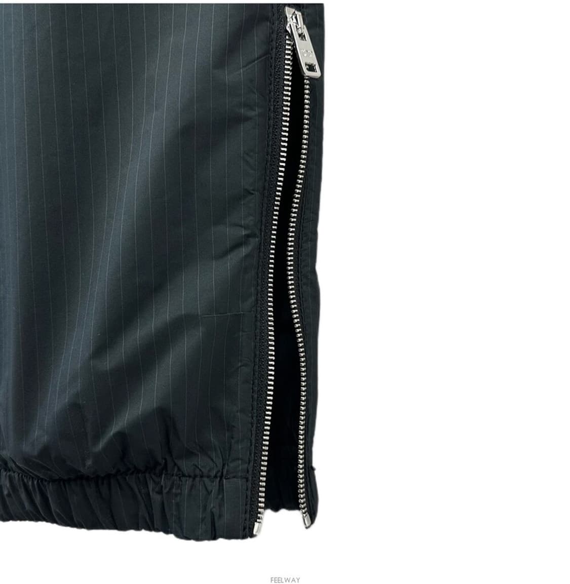 프라다 나일론 지퍼 조거팬츠 상품이미지7