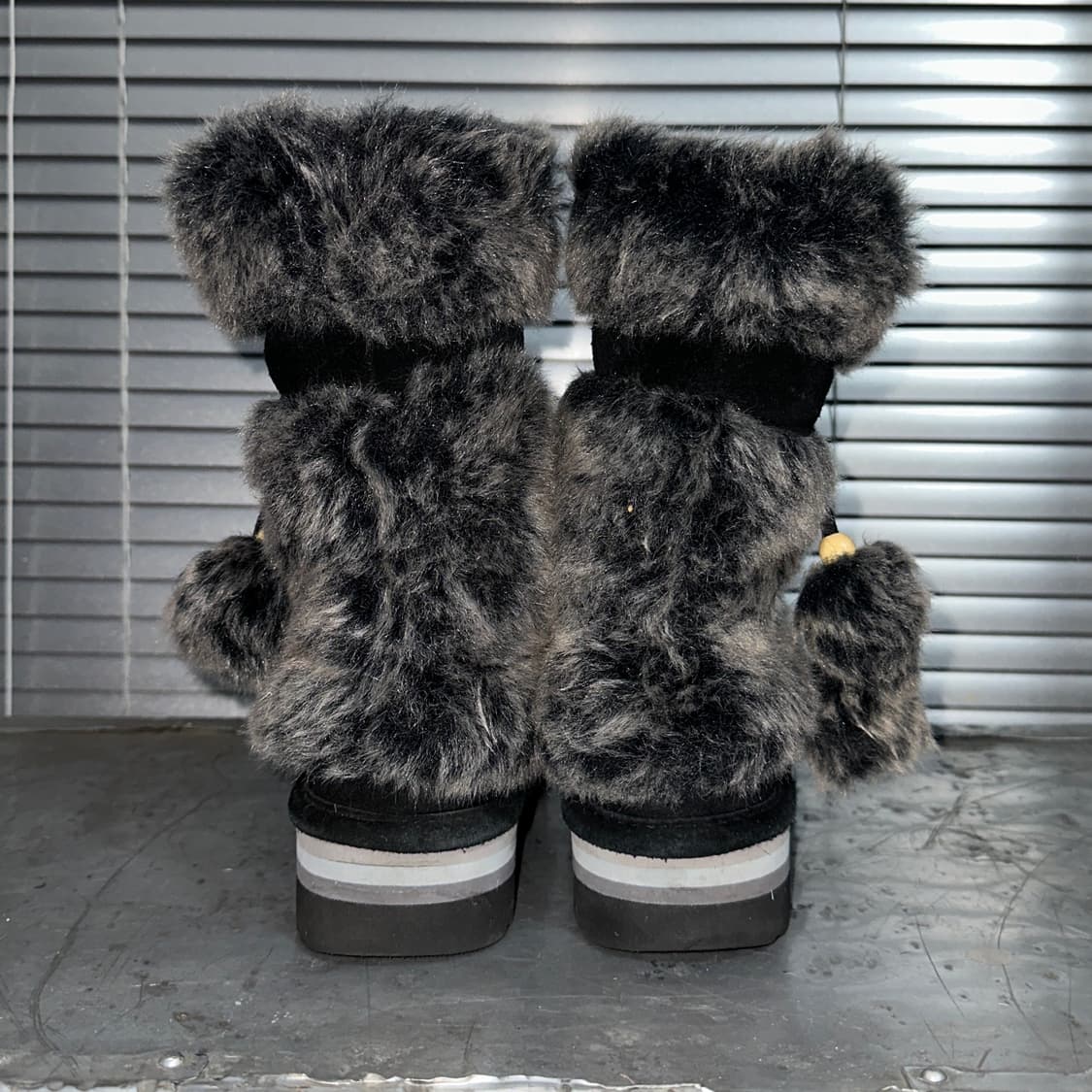00s BEARPAW 블랙 스웨이드 & 퍼 어그 부츠 상품이미지5