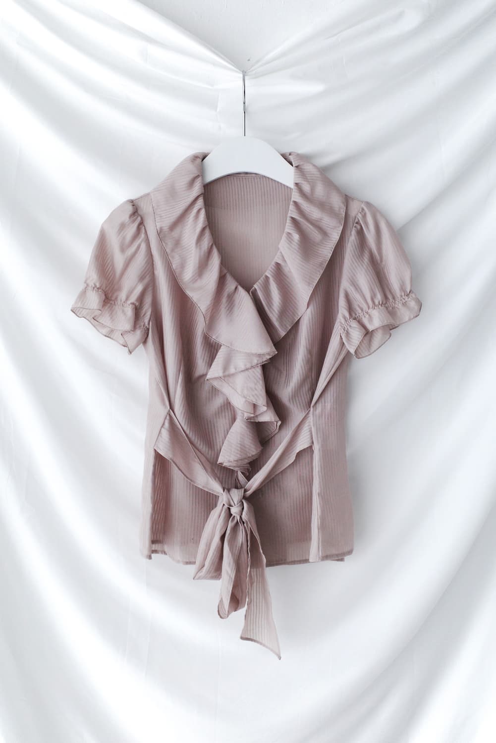 frill half blouse 상품이미지1