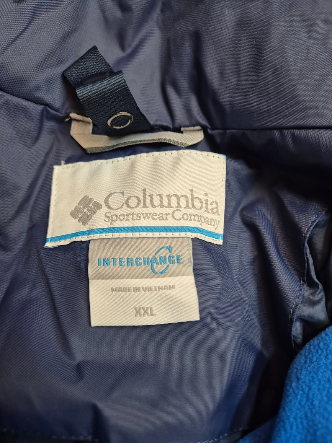 콜롬비아 인터체인지 자켓 XXL사이즈 판매합니다. 겉감은 네이비, 안감은 상품이미지4
