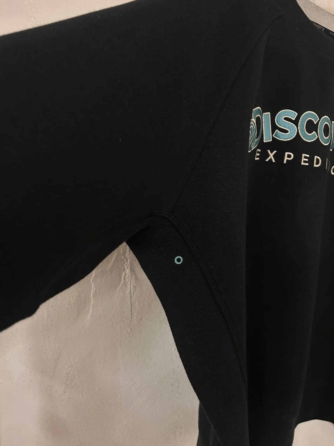 디스커버리 익스페디션 맨투맨 95 상품이미지4