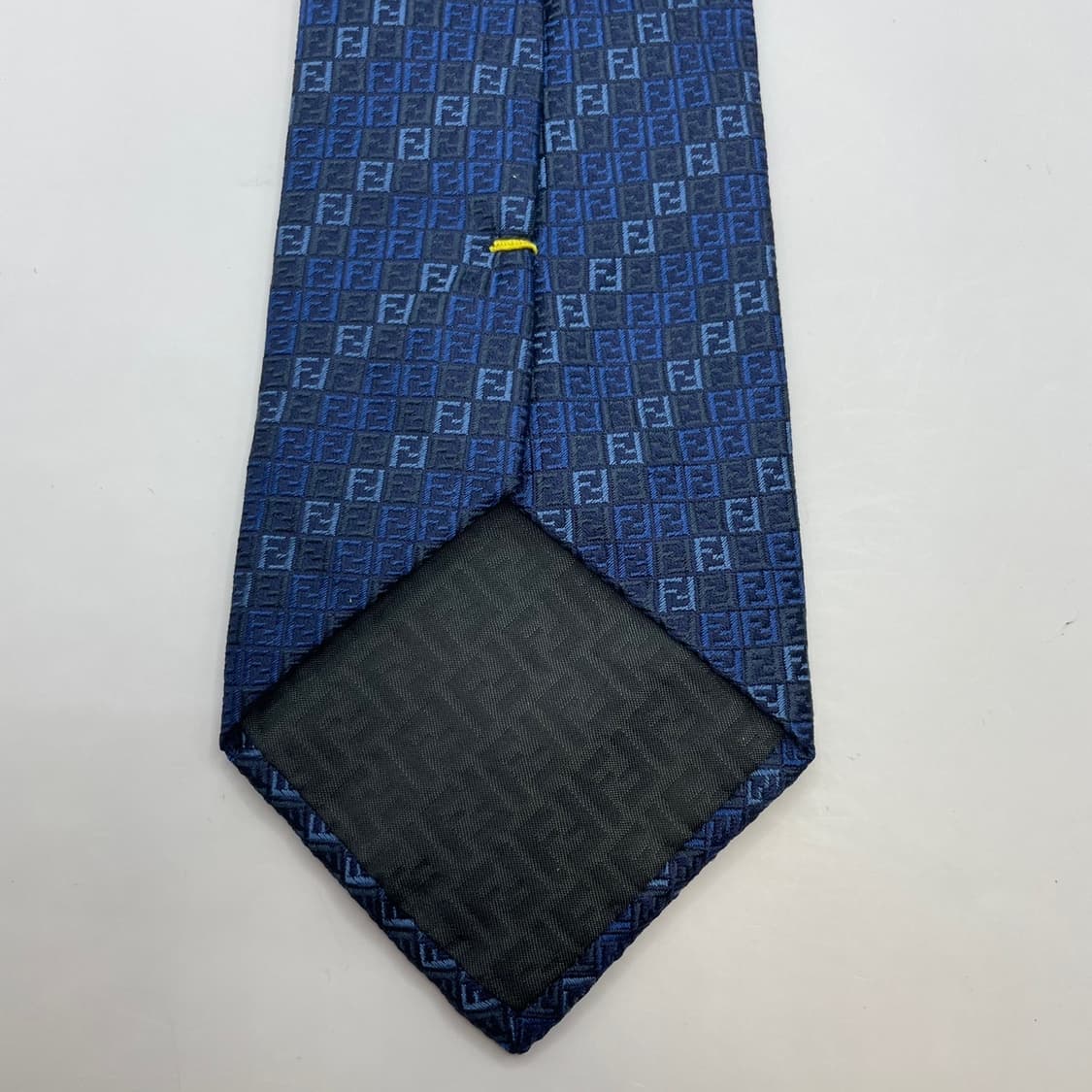 341) (FENDI) 펜디 패턴 넥타이 상품이미지4