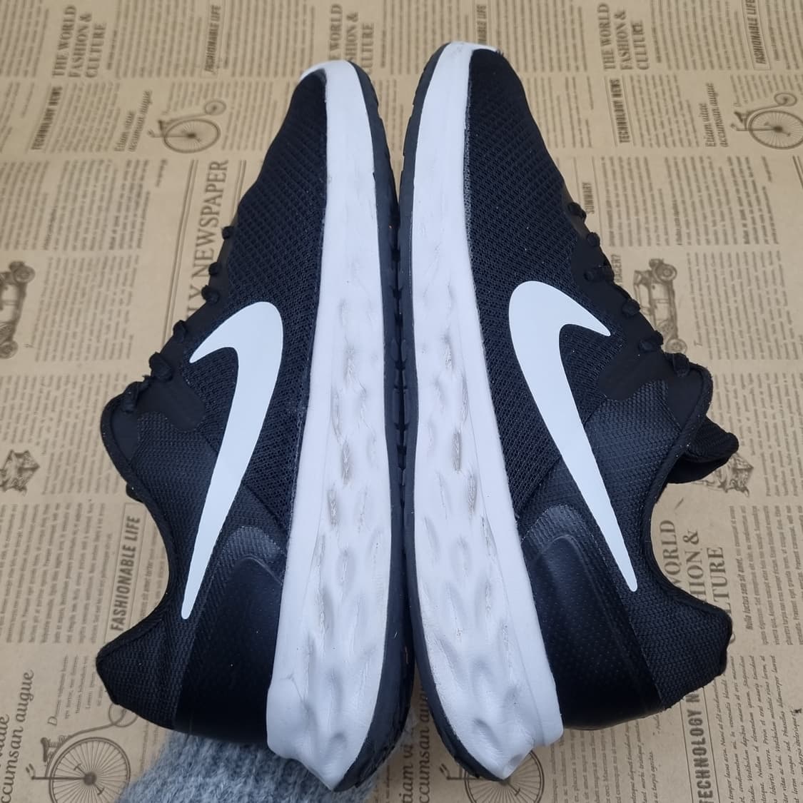 나이키 레볼루션6 남성 운동화 280 상품이미지5