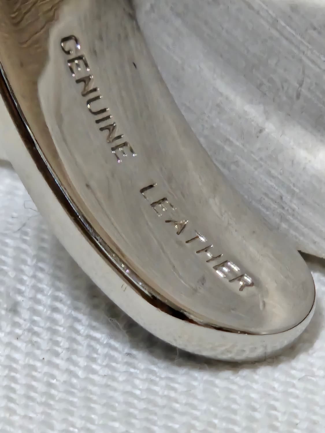 토즈 TOD'S 이탈리아 가죽 뱅글 팔찌 네이비 악어패턴 상품이미지4