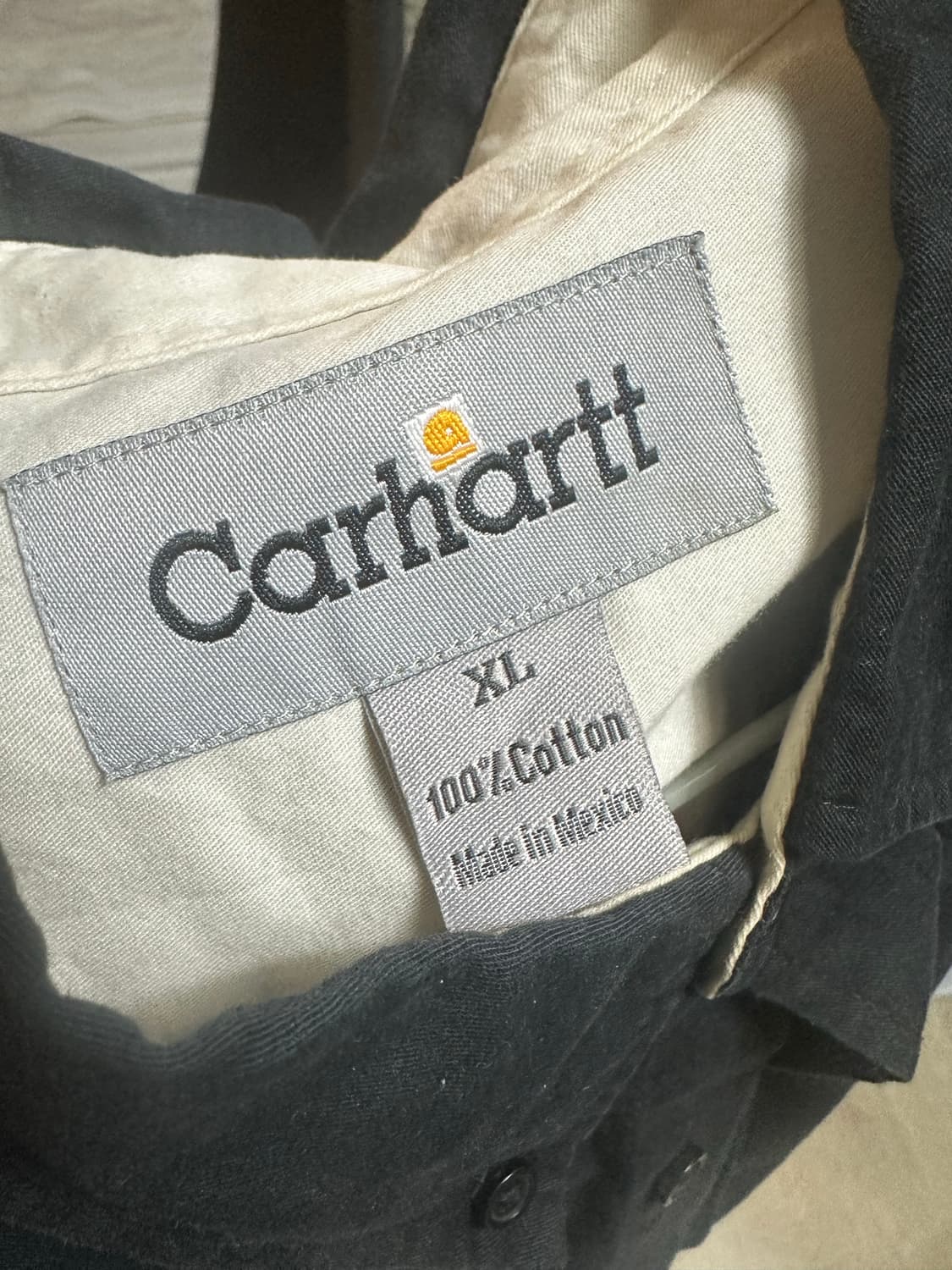 칼하트 로고 포켓 반팔셔츠 상품이미지2