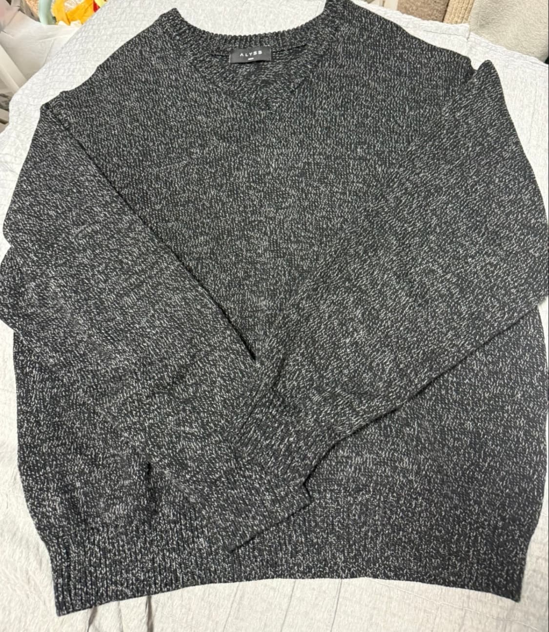 알리스 믹스 코튼 브이넥 니트 블랙 상품이미지2