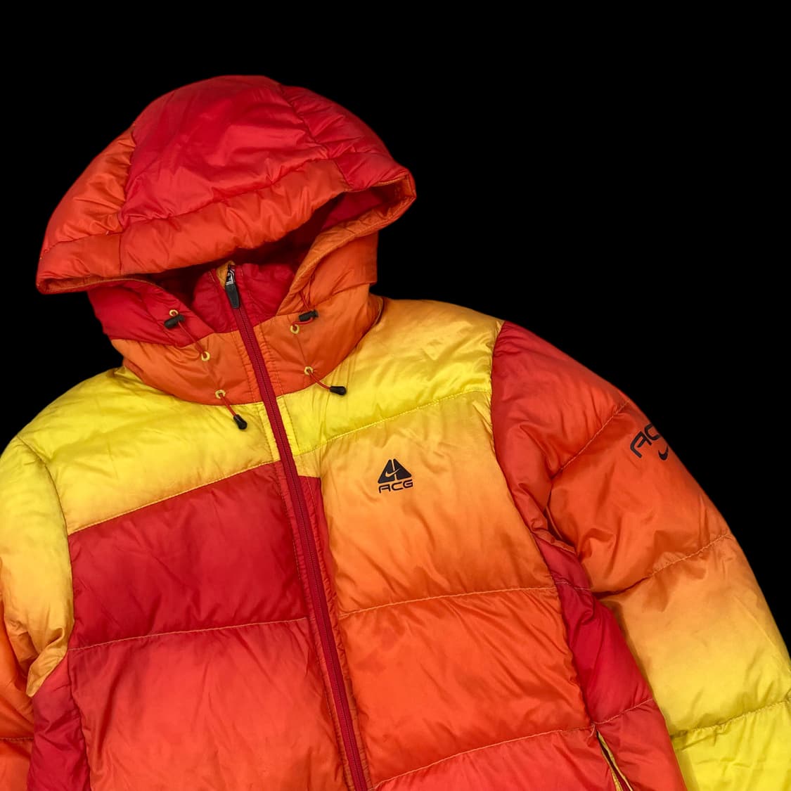나이키 00s ACG 플레임 패턴 800필 다운패딩 상품이미지2